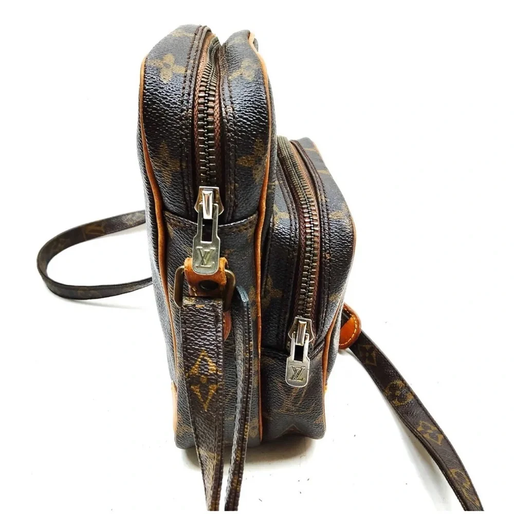 015 - Louis Vuitton Monogram Crossbody Amazon Bag - Picture 2 of 14